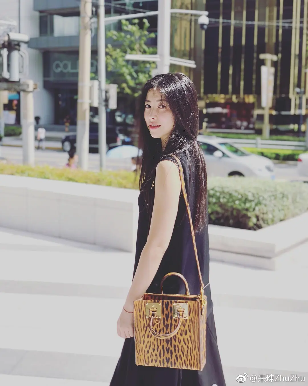 图解三位内陆风骚型女星 细品中国第一美女裸体[85P]