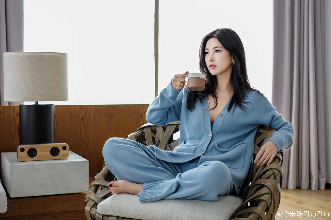 图解三位内陆风骚型女星 细品中国第一美女裸体[85P]