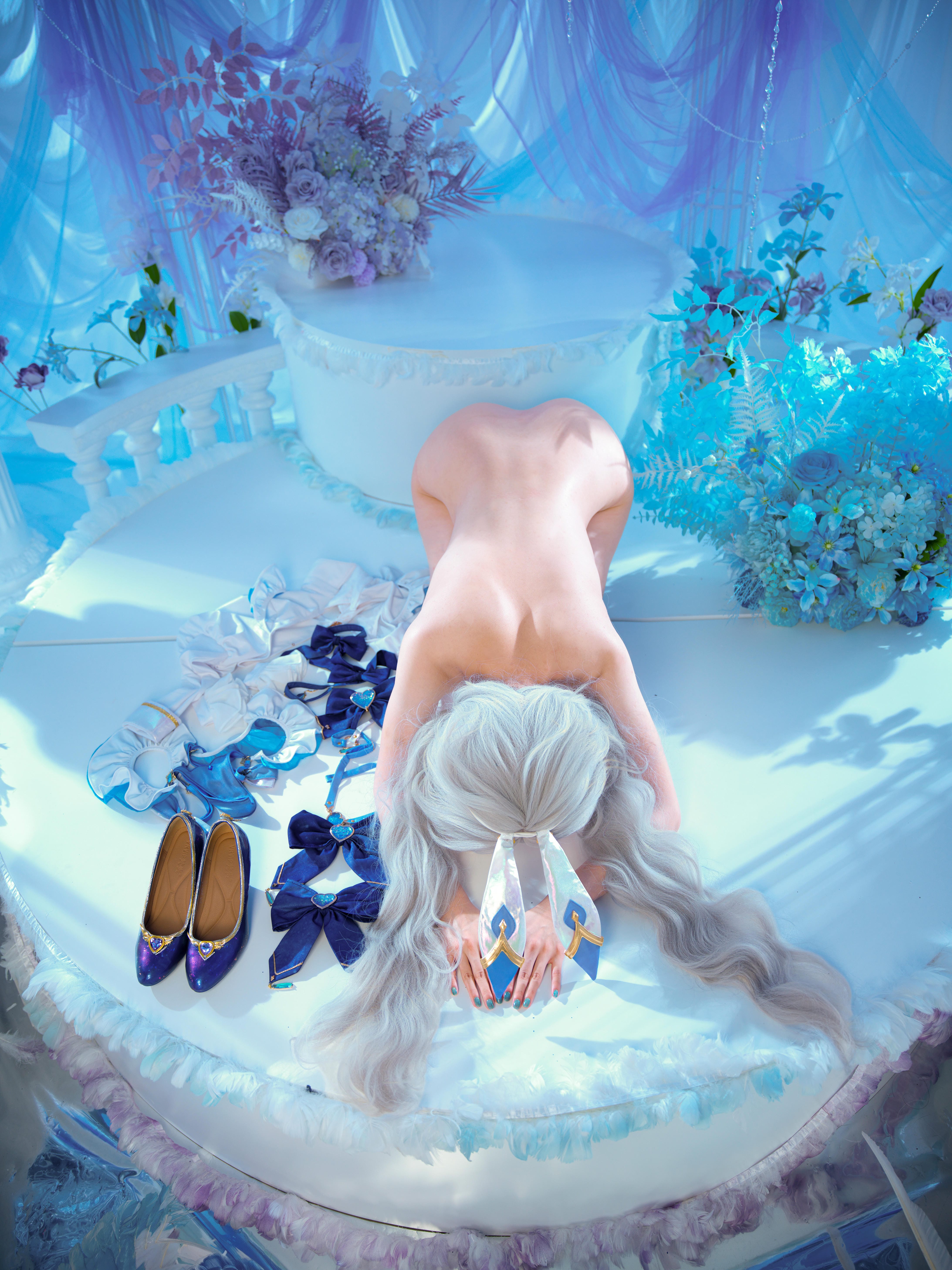 放荡的冰雪世界精灵［35P］