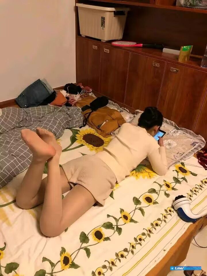 再次给大家分享那些贵在真实的骚妻自拍[47P]